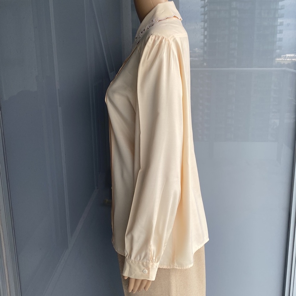 Vintage Cream  Shirt - Picture 5 of 14